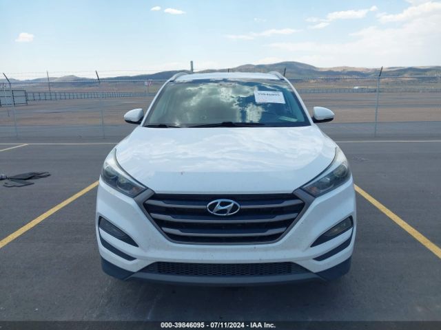 Photo 5 VIN: KM8J3CA20GU128380 - HYUNDAI TUCSON 