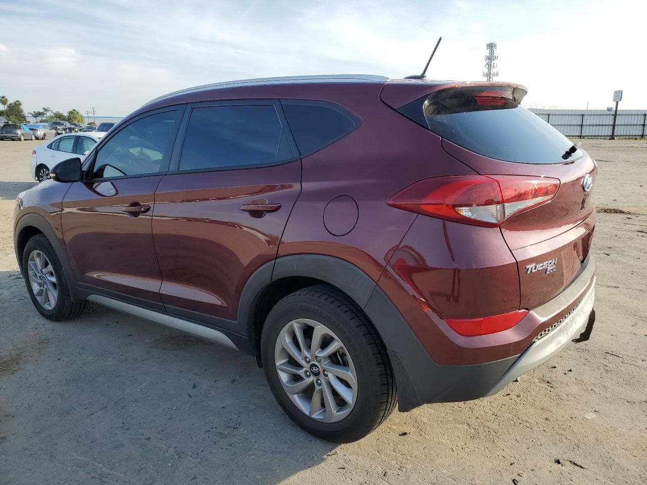 Photo 1 VIN: KM8J3CA20HU310615 - HYUNDAI TUCSON 