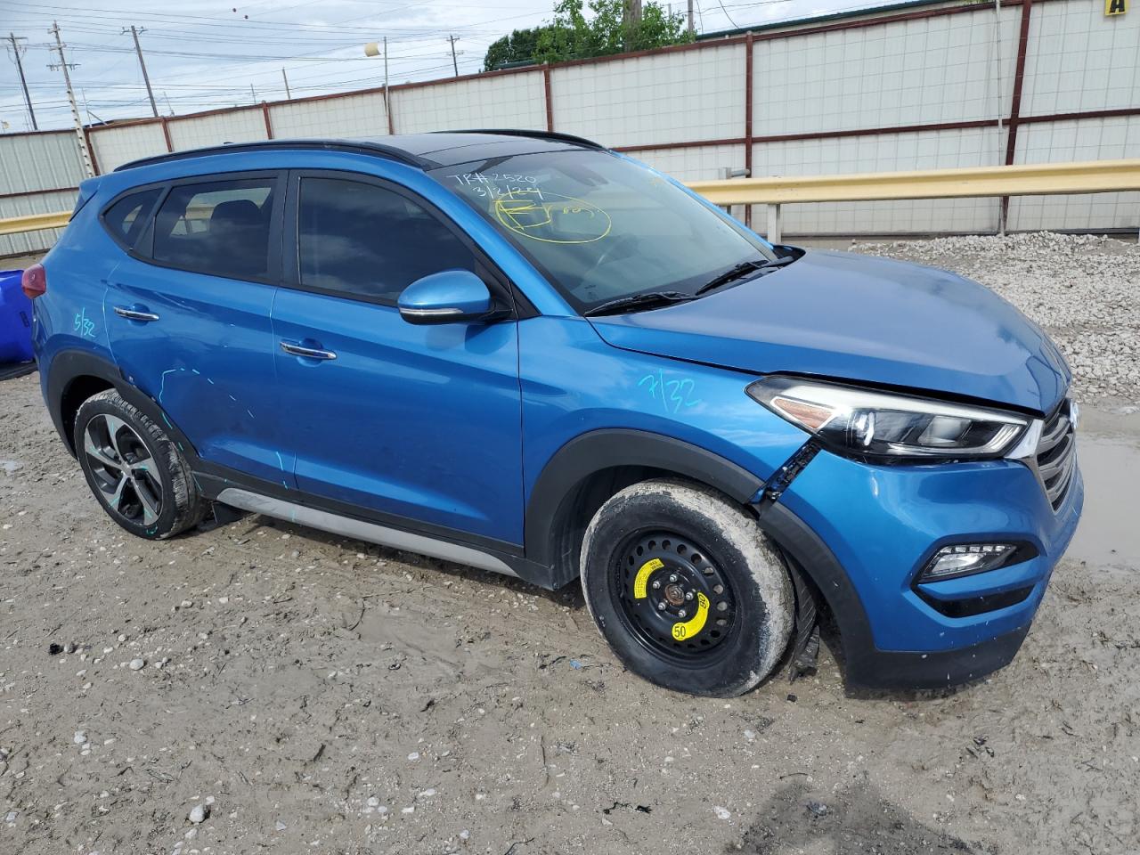 Photo 3 VIN: KM8J3CA20HU390367 - HYUNDAI TUCSON 