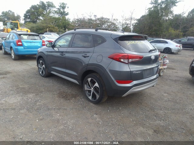 Photo 2 VIN: KM8J3CA20HU426848 - HYUNDAI TUCSON 