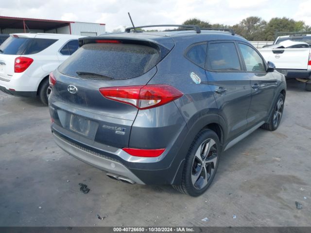 Photo 3 VIN: KM8J3CA20HU456304 - HYUNDAI TUCSON 