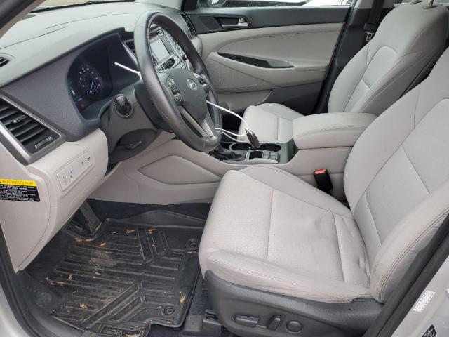 Photo 6 VIN: KM8J3CA20HU516095 - HYUNDAI TUCSON 