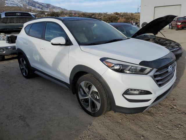 Photo 3 VIN: KM8J3CA20JU653379 - HYUNDAI TUCSON VAL 