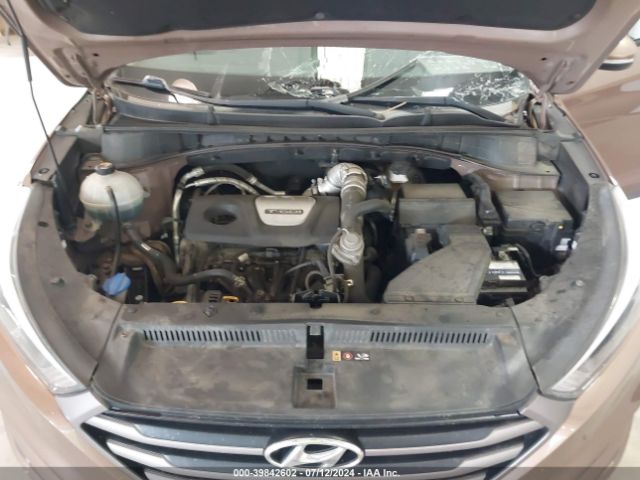 Photo 9 VIN: KM8J3CA21GU044780 - HYUNDAI TUCSON 