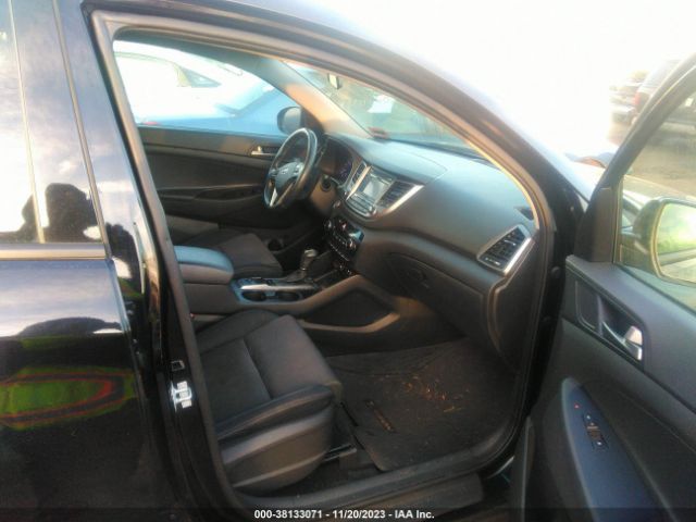 Photo 4 VIN: KM8J3CA21GU094045 - HYUNDAI TUCSON 