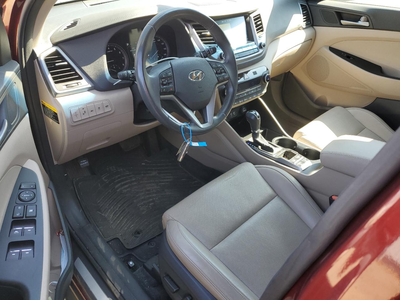 Photo 7 VIN: KM8J3CA21GU238225 - HYUNDAI TUCSON 