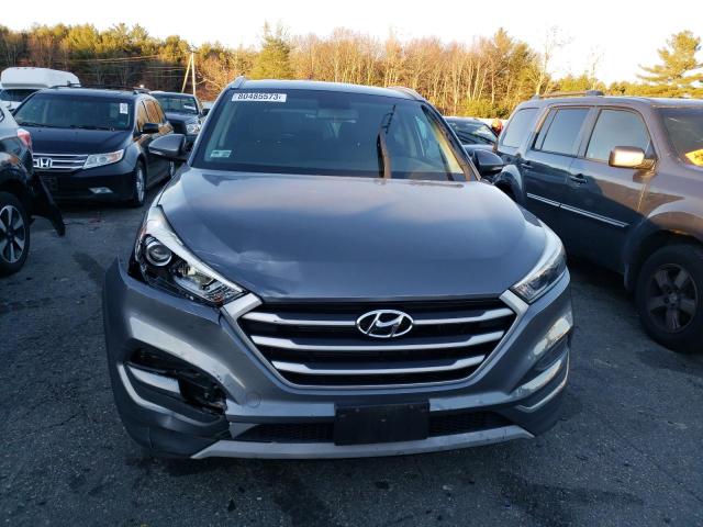 Photo 4 VIN: KM8J3CA21HU268181 - HYUNDAI TUCSON 