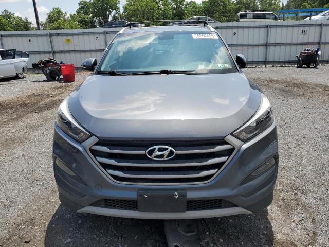 Photo 4 VIN: KM8J3CA21HU269332 - HYUNDAI TUCSON LIM 