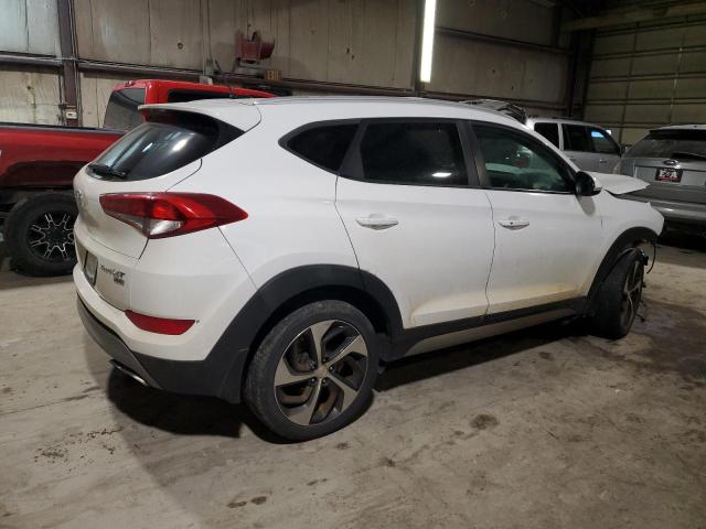 Photo 2 VIN: KM8J3CA21HU272215 - HYUNDAI TUCSON LIM 