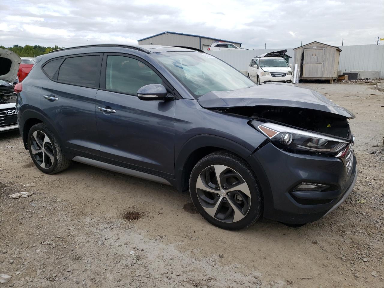 Photo 3 VIN: KM8J3CA21HU284428 - HYUNDAI TUCSON 