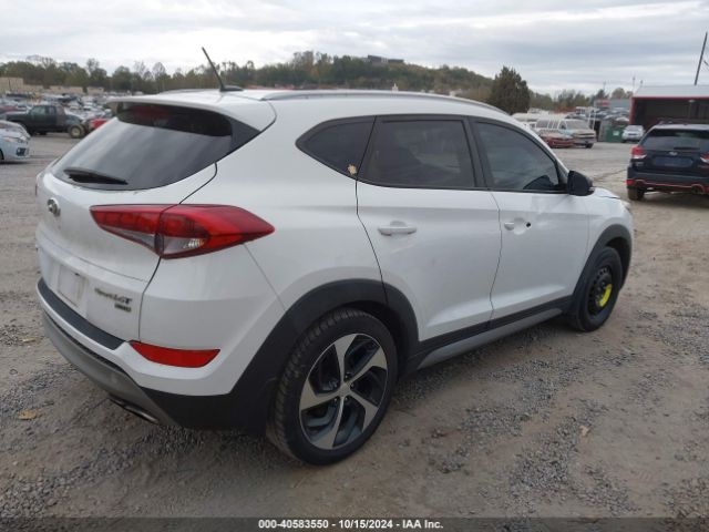 Photo 3 VIN: KM8J3CA21HU310025 - HYUNDAI TUCSON 