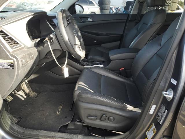 Photo 6 VIN: KM8J3CA21HU336883 - HYUNDAI TUCSON 