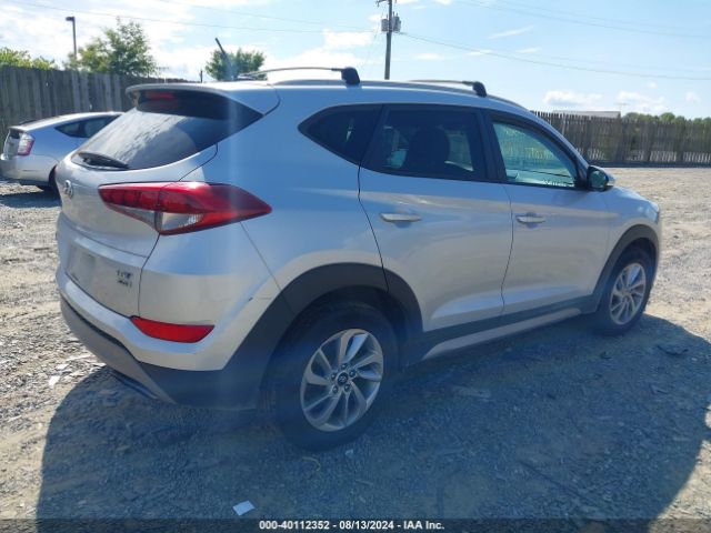 Photo 3 VIN: KM8J3CA21HU343199 - HYUNDAI TUCSON 