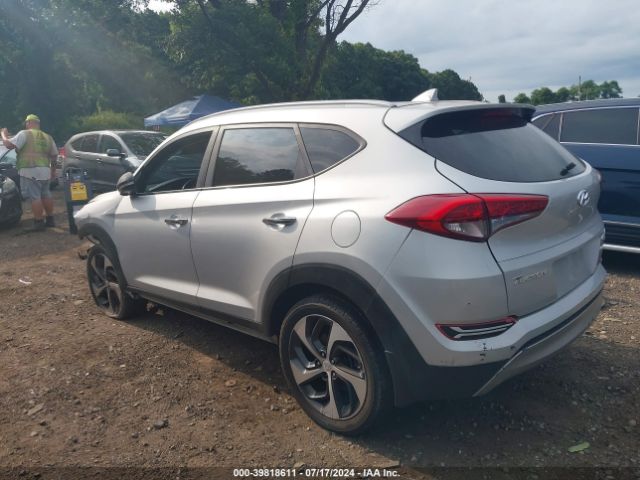 Photo 2 VIN: KM8J3CA21HU365543 - HYUNDAI TUCSON 