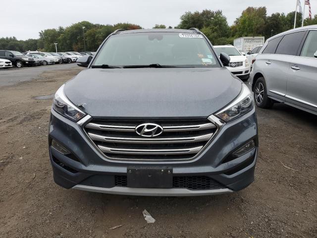 Photo 4 VIN: KM8J3CA21HU435414 - HYUNDAI TUCSON LIM 