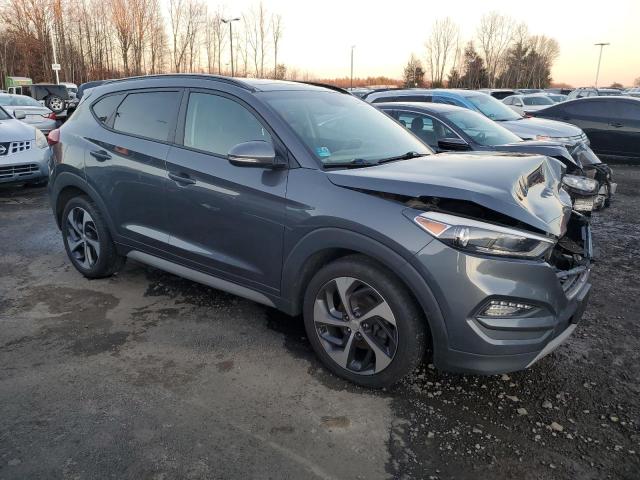 Photo 3 VIN: KM8J3CA21JU757881 - HYUNDAI TUCSON VAL 