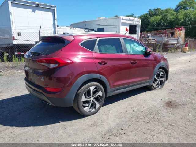 Photo 3 VIN: KM8J3CA22GU194588 - HYUNDAI TUCSON 