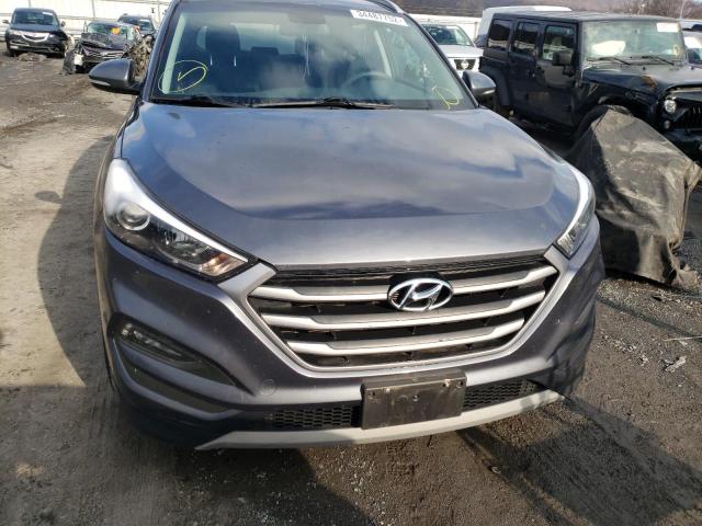 Photo 8 VIN: KM8J3CA22HU396624 - HYUNDAI TUCSON LIM 