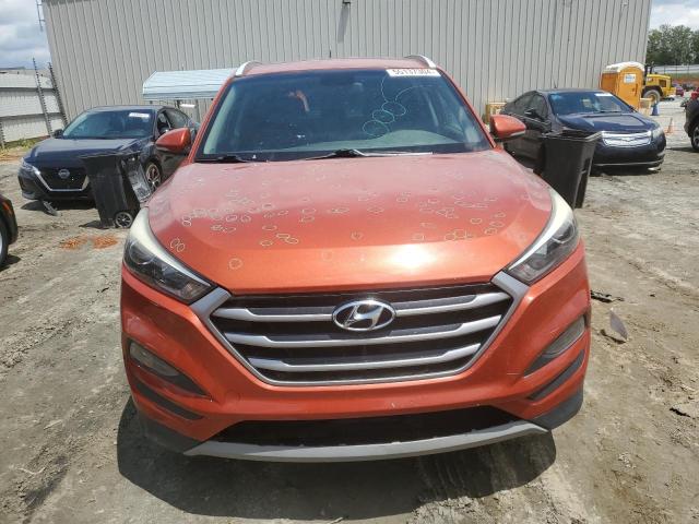 Photo 4 VIN: KM8J3CA22HU414832 - HYUNDAI TUCSON 