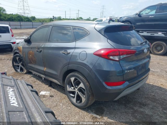 Photo 2 VIN: KM8J3CA22HU445031 - HYUNDAI TUCSON 