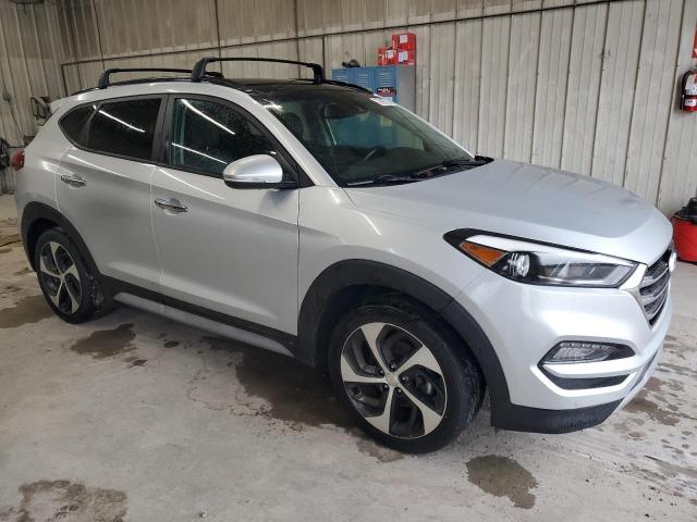 Photo 3 VIN: KM8J3CA22HU494570 - HYUNDAI TUCSON LIM 