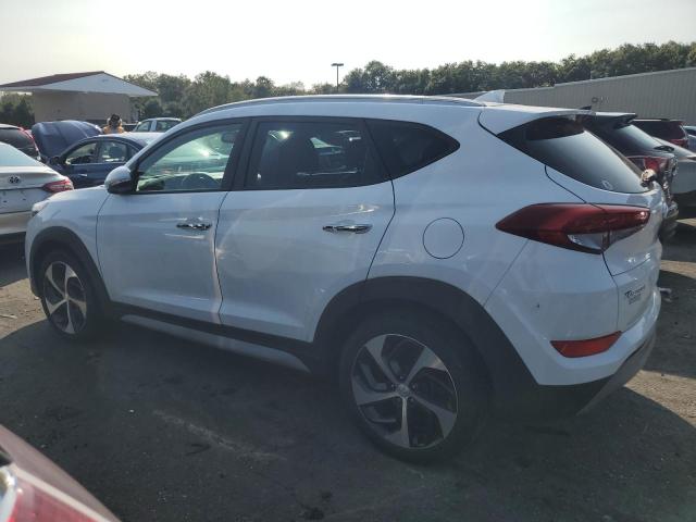 Photo 1 VIN: KM8J3CA22HU533027 - HYUNDAI TUCSON LIM 