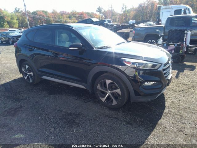 Photo 0 VIN: KM8J3CA22HU568232 - HYUNDAI TUCSON 