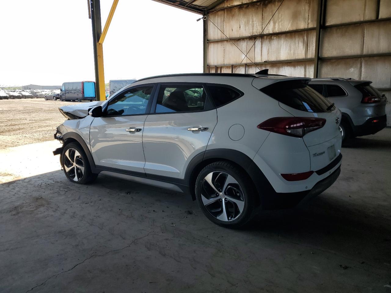 Photo 1 VIN: KM8J3CA22HU596774 - HYUNDAI TUCSON 