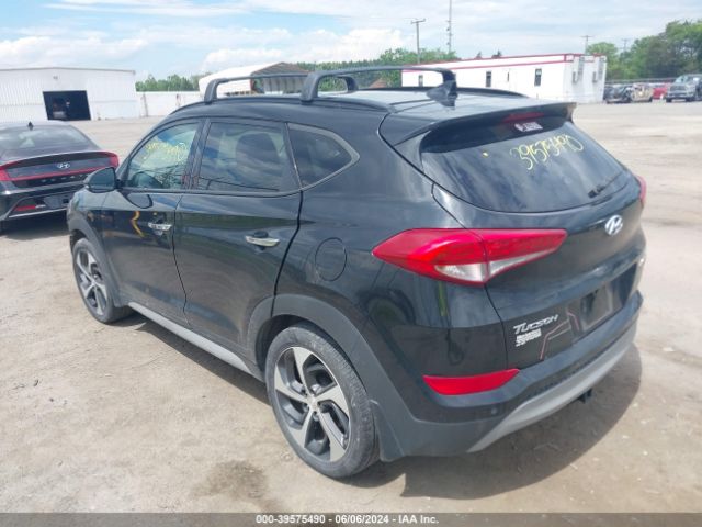 Photo 2 VIN: KM8J3CA22JU716627 - HYUNDAI TUCSON 