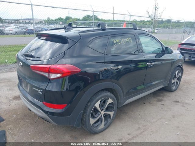 Photo 3 VIN: KM8J3CA22JU716627 - HYUNDAI TUCSON 