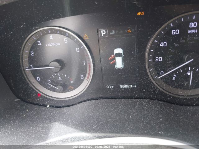 Photo 6 VIN: KM8J3CA22JU716627 - HYUNDAI TUCSON 