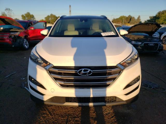 Photo 4 VIN: KM8J3CA23GU042724 - HYUNDAI TUCSON 