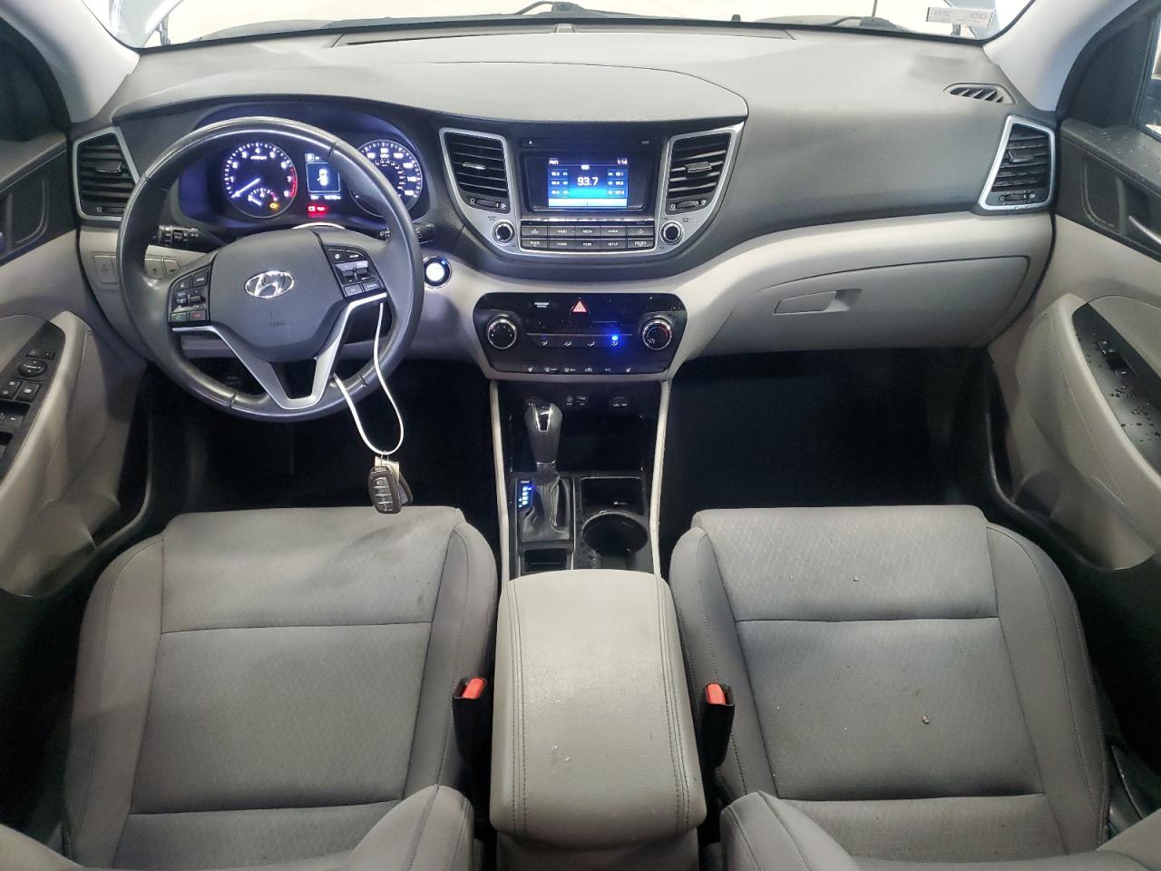 Photo 7 VIN: KM8J3CA23GU046983 - HYUNDAI TUCSON 