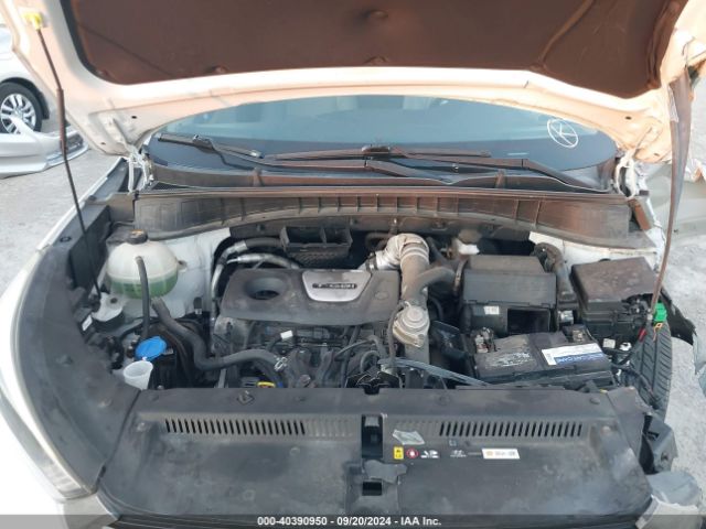 Photo 9 VIN: KM8J3CA23GU199251 - HYUNDAI TUCSON 