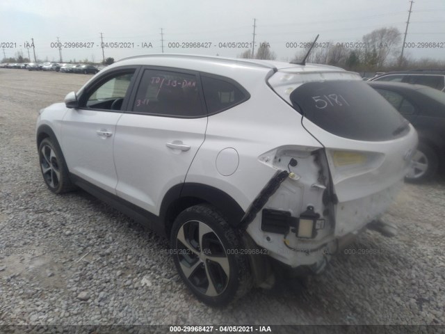 Photo 2 VIN: KM8J3CA23GU260002 - HYUNDAI TUCSON 