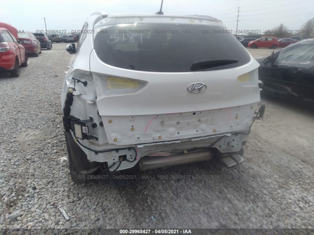 Photo 5 VIN: KM8J3CA23GU260002 - HYUNDAI TUCSON 