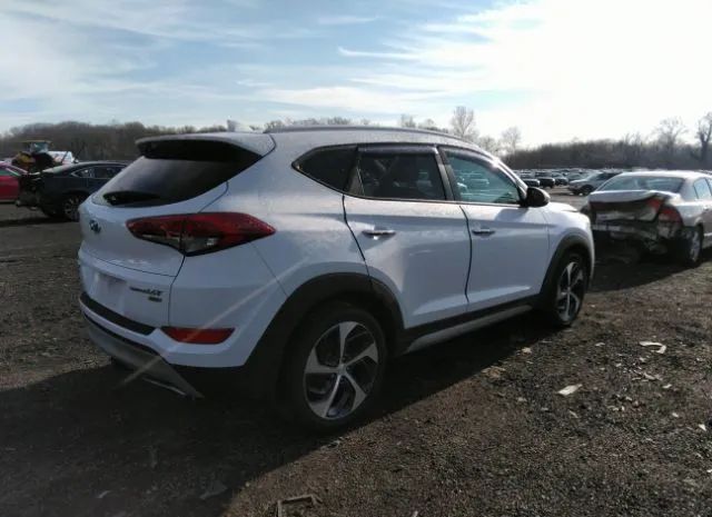 Photo 3 VIN: KM8J3CA23HU278436 - HYUNDAI TUCSON 