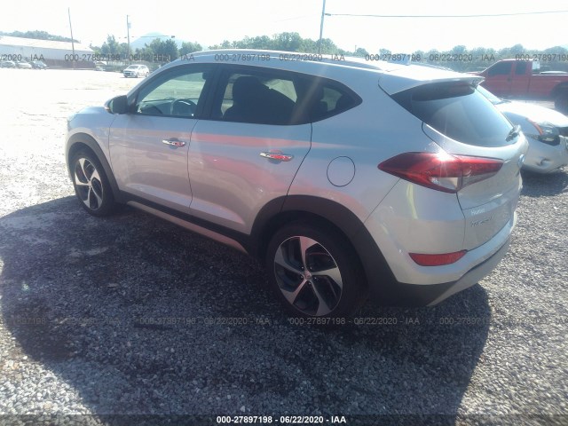 Photo 2 VIN: KM8J3CA23HU294720 - HYUNDAI TUCSON 