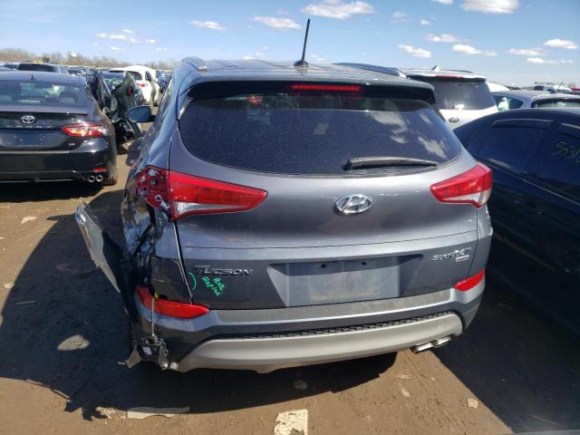 Photo 5 VIN: KM8J3CA23HU338019 - HYUNDAI TUCSON 