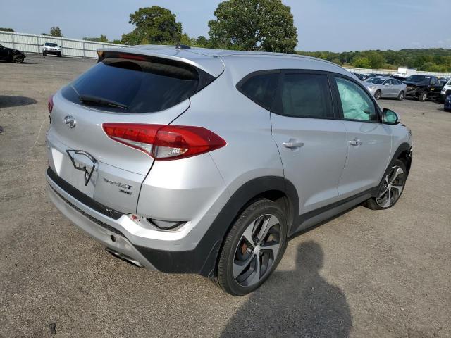 Photo 2 VIN: KM8J3CA23HU359615 - HYUNDAI TUCSON LIM 