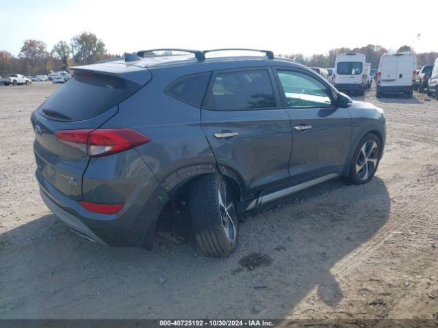 Photo 3 VIN: KM8J3CA23HU365088 - HYUNDAI TUCSON 