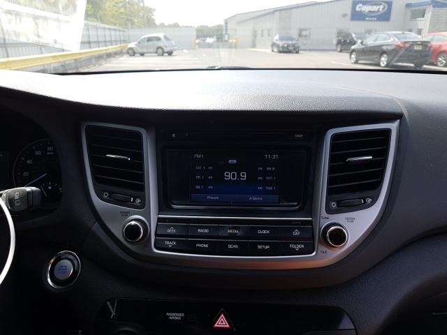 Photo 9 VIN: KM8J3CA23HU451405 - HYUNDAI TUCSON LIM 