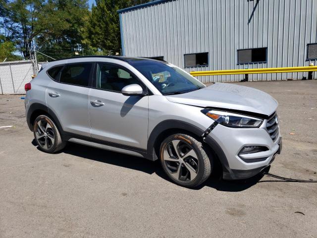 Photo 3 VIN: KM8J3CA23JU740421 - HYUNDAI TUCSON VAL 