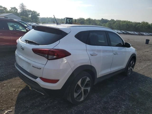 Photo 2 VIN: KM8J3CA24GU025558 - HYUNDAI TUCSON LIM 