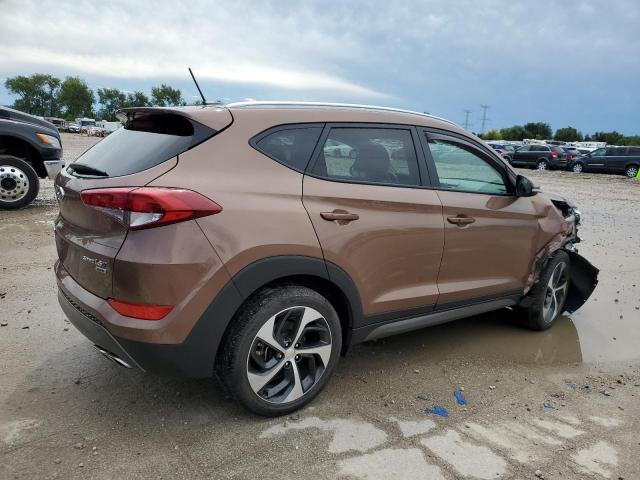 Photo 2 VIN: KM8J3CA24GU046412 - HYUNDAI TUCSON 