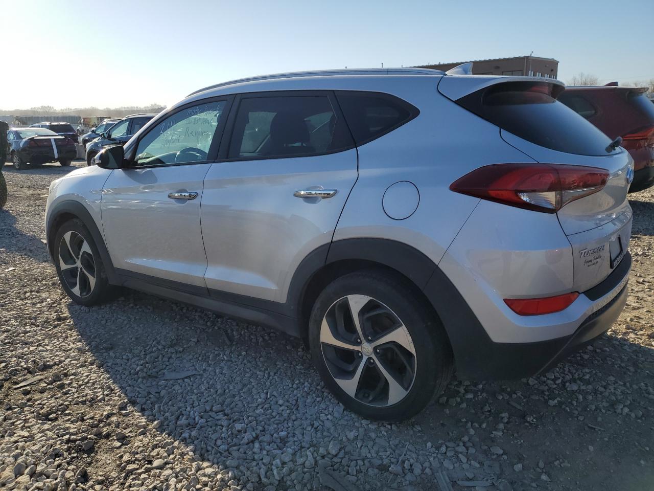 Photo 1 VIN: KM8J3CA24GU054252 - HYUNDAI TUCSON 