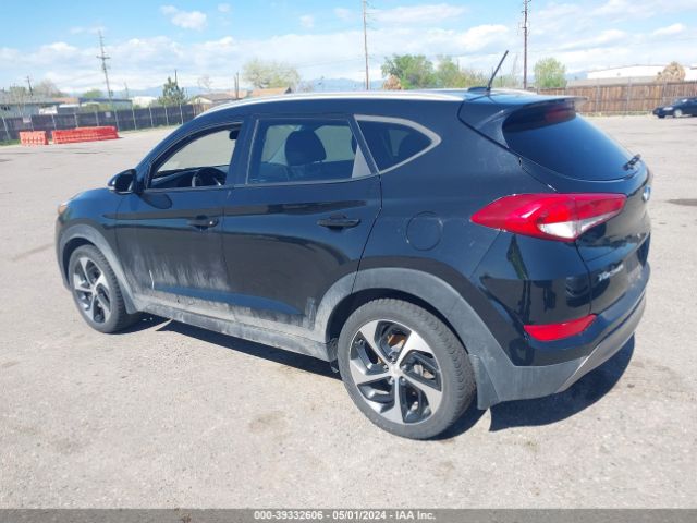 Photo 2 VIN: KM8J3CA24GU062688 - HYUNDAI TUCSON 