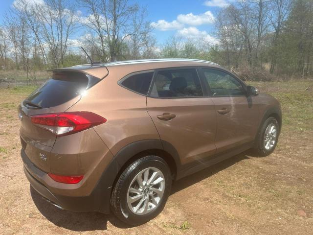 Photo 2 VIN: KM8J3CA24GU062741 - HYUNDAI TUCSON LIM 