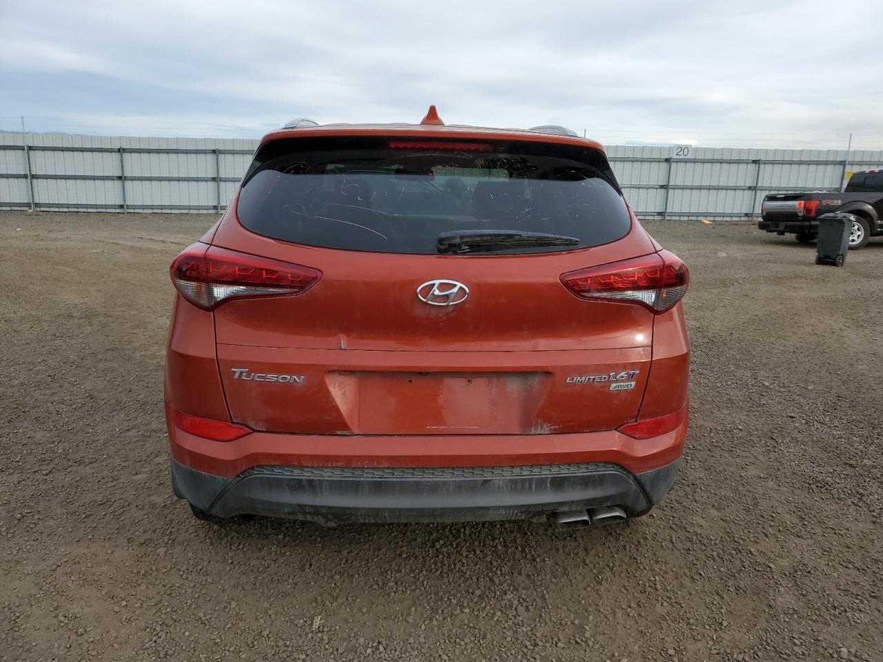 Photo 5 VIN: KM8J3CA24GU085131 - HYUNDAI TUCSON 