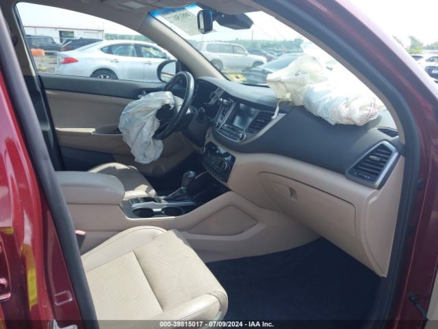 Photo 4 VIN: KM8J3CA24GU099322 - HYUNDAI TUCSON 